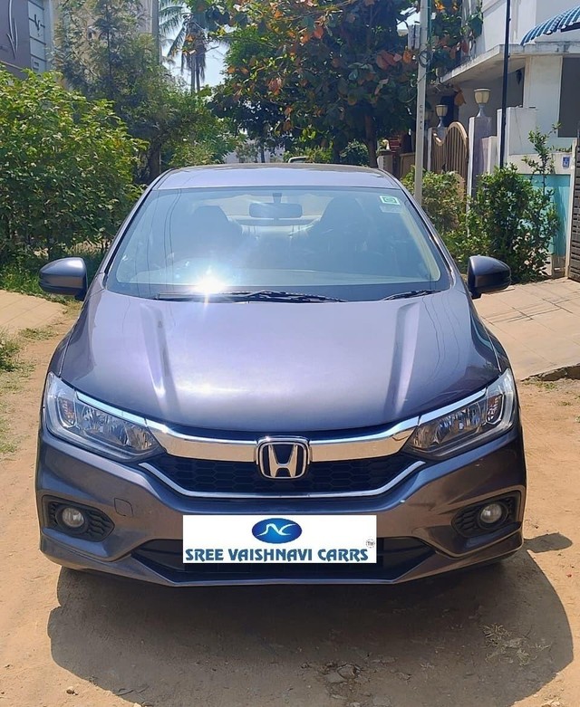 Second-hand 2020 Honda City V MT for sale in Coimbatore-4