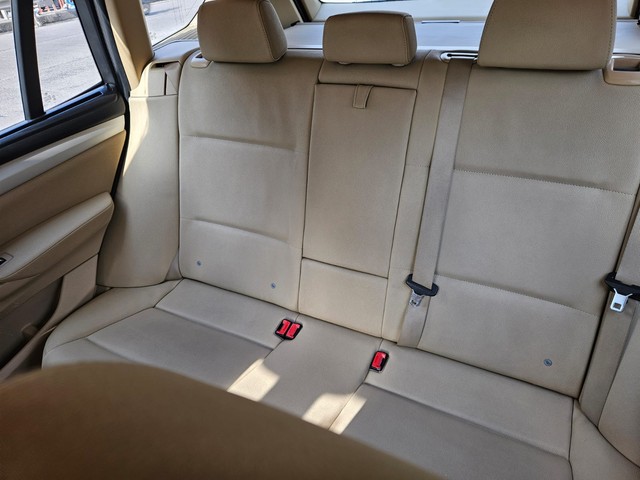 BMW X3 xDrive20d Expedition Second-hand 2014 BMW X3 xDrive20d Expedition for sale in Mumbai-8