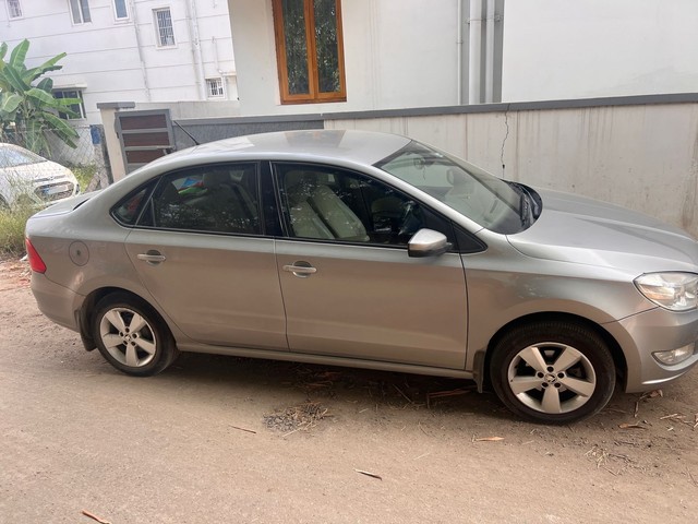 Second-hand 2016 Skoda Rapid 1.5 TDI AT Style Plus for sale in Coimbatore-4