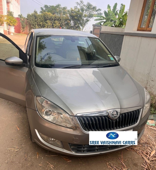 Second-hand 2016 Skoda Rapid 1.5 TDI AT Style Plus for sale in Coimbatore-0