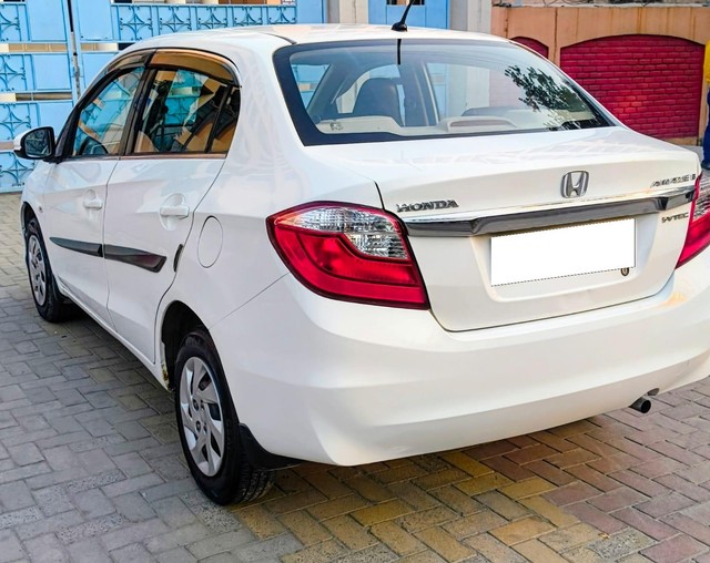Honda Amaze S i-VTEC Second-hand 2017 Honda Amaze S i-VTEC for sale in New Delhi-11