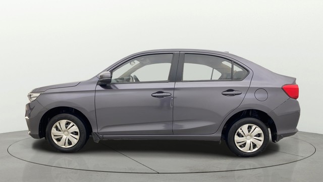 Second-hand 2020 Honda Amaze S Diesel for sale in Chennai-5