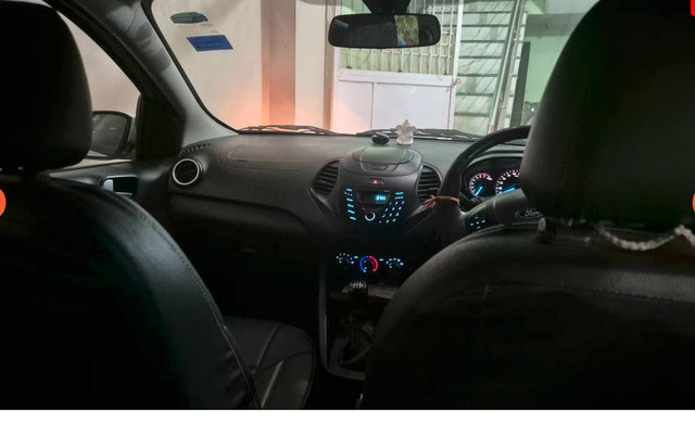 Second-hand 2018 Ford Figo 1.2P Ambiente MT for sale in Allahabad-4