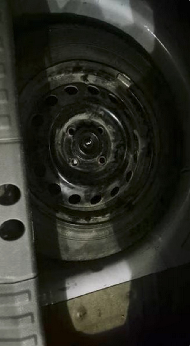 Second-hand 2018 Ford Figo 1.2P Ambiente MT for sale in Allahabad-7