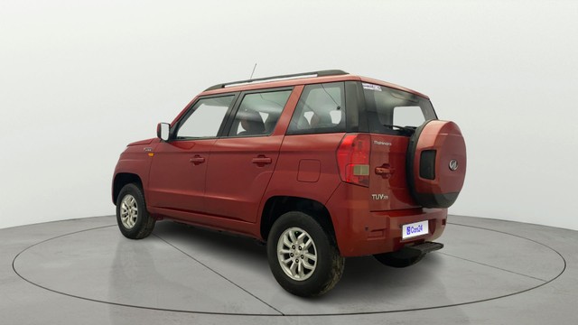 Second-hand 2017 Mahindra TUV 300 T8 for sale in Kochi-4