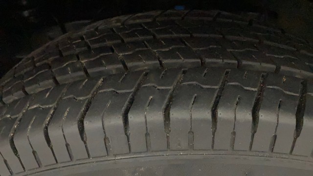 Second-hand 2017 Mahindra TUV 300 T8 for sale in Kochi-30