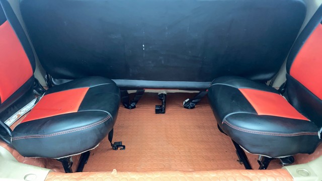 Second-hand 2017 Mahindra TUV 300 T8 for sale in Kochi-19