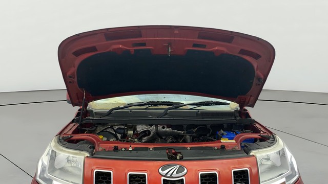 Second-hand 2017 Mahindra TUV 300 T8 for sale in Kochi-9