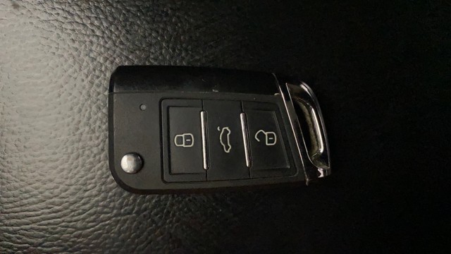 Second-hand 2017 Mahindra TUV 300 T8 for sale in Kochi-21