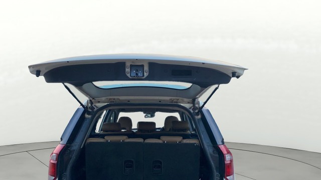 Second-hand 2019 Mahindra XUV500 W5 for sale in Jaipur-20