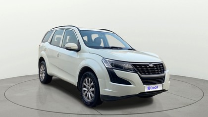 Second-hand 2019 Mahindra XUV500 W5 for sale in Jaipur