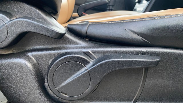 Second-hand 2019 Mahindra XUV500 W5 for sale in Jaipur-18