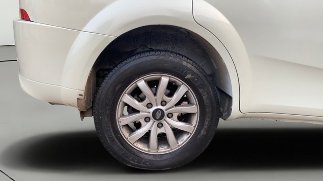 Second-hand 2019 Mahindra XUV500 W5 for sale in Jaipur-24