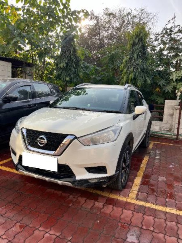 Second-hand 2022 Nissan Kicks 1.5 XV for sale in Ranbir Singh Pura-2