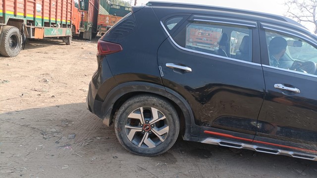 Second-hand 2022 Kia Sonet HTX Turbo DCT BSVI for sale in Sonipat-5