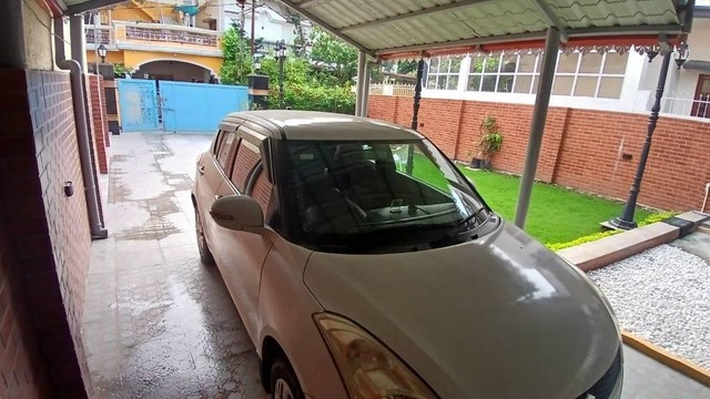 Second-hand 2013 Maruti Suzuki Swift VXI for sale in Dehradun-3