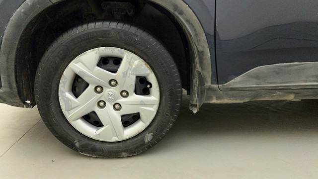 Second-hand 2020 Hyundai Venue S Plus Diesel BSVI for sale in Mysore-20