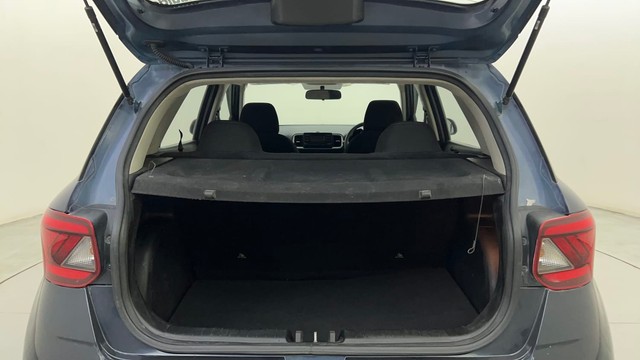 Second-hand 2020 Hyundai Venue S Plus Diesel BSVI for sale in Mysore-9