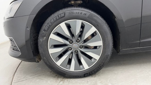 Second-hand 2020 Audi A6 45 TFSI Premium Plus for sale in Pune-20