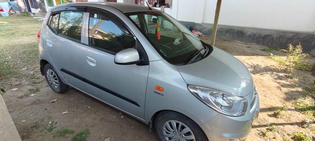 Second-hand 2015 Hyundai i10 Sportz 1.1L for sale in Sonitpur-7