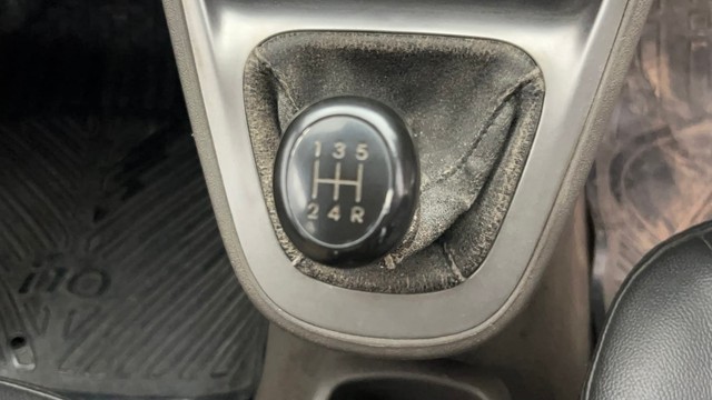 Second-hand 2016 Hyundai i10 Sportz 1.1L for sale in Kolkata-12