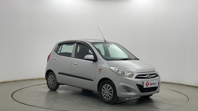 Second-hand 2016 Hyundai i10 Sportz 1.1L for sale in Kolkata-1