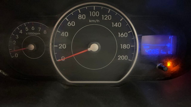 Second-hand 2016 Hyundai i10 Sportz 1.1L for sale in Kolkata-13