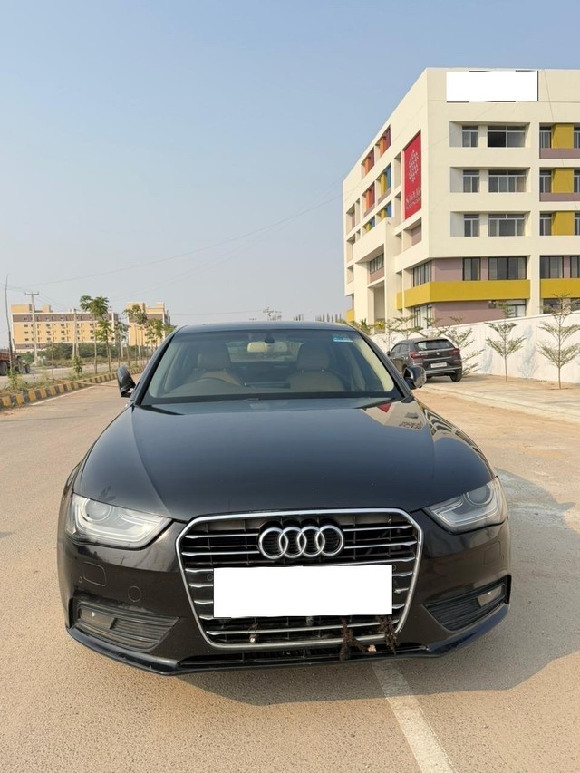 Second-hand 2015 Audi A4 2.0 TDI Multitronic for sale in Hyderabad-5