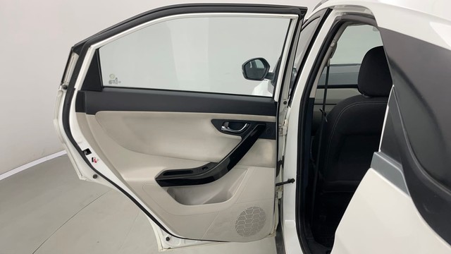 Second-hand 2020 Tata Nexon XZ Plus (O) Diesel for sale in Jaipur-28