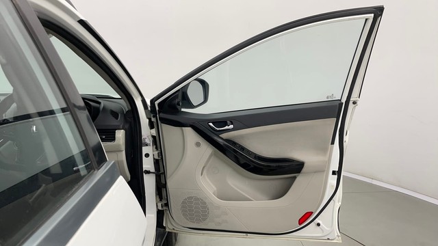 Second-hand 2020 Tata Nexon XZ Plus (O) Diesel for sale in Jaipur-16