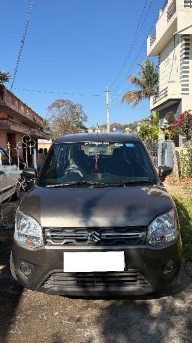 Second-hand 2019 Maruti Suzuki Wagon R VXI Opt 1.2 for sale in Shimoga-5