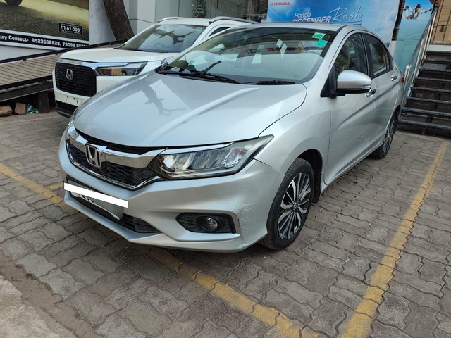 Second-hand 2017 Honda City i VTEC VX for sale in Jabalpur-3