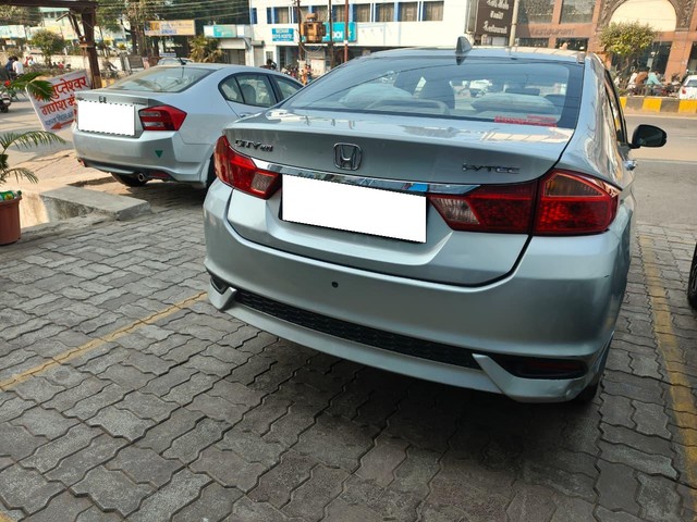 Second-hand 2017 Honda City i VTEC VX for sale in Jabalpur-1