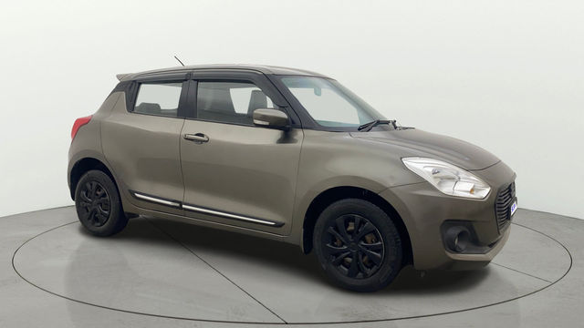 Second-hand 2019 Maruti Suzuki Swift VXI AMT for sale in Bangalore