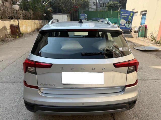 Second-hand 2022 Skoda Kushaq 1.0 TSI Style 4 Airbags AT for sale in New Delhi-3