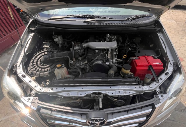 Second-hand 2014 Toyota Innova 2.5 VX (Diesel) 7 Seater for sale in Coimbatore-4