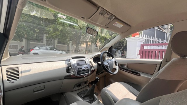 Second-hand 2014 Toyota Innova 2.5 VX (Diesel) 7 Seater for sale in Coimbatore-11