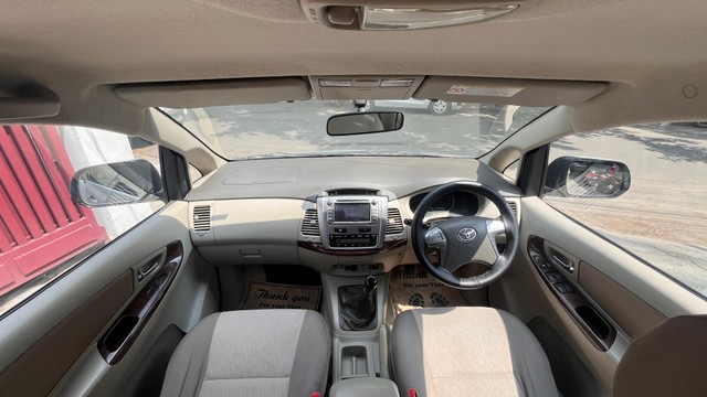 Second-hand 2014 Toyota Innova 2.5 VX (Diesel) 7 Seater for sale in Coimbatore-8