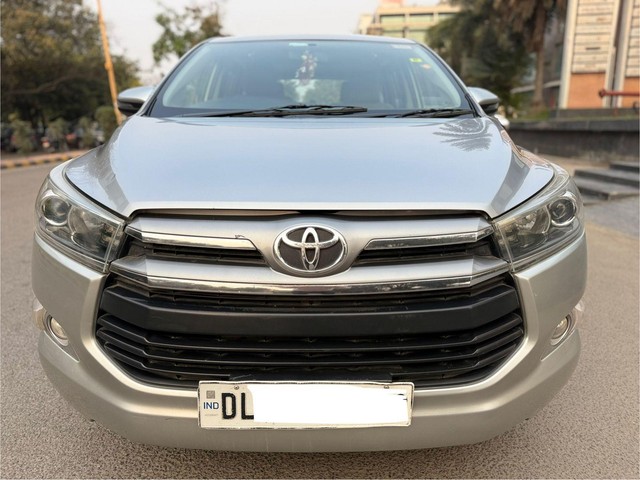 Second-hand 2017 Toyota Innova Crysta 2.4 VX MT BSIV for sale in New Delhi-0