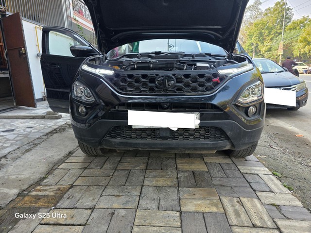 Second-hand 2023 Tata Safari XZA Plus (O) Red Dark AT BSVI for sale in New Delhi-2