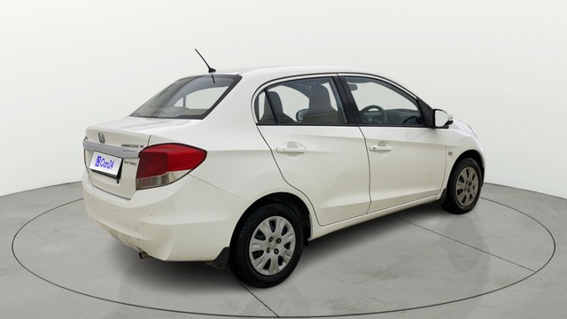 Honda Amaze S i-Vtech Second-hand 2015 Honda Amaze S i-Vtech for sale in Ahmedabad-2