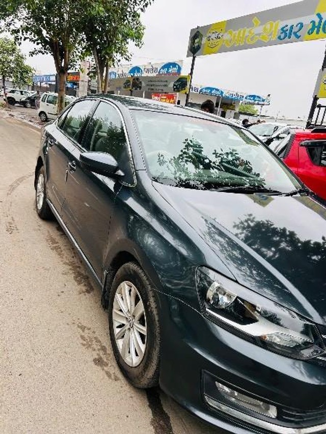 Second-hand 2016 Volkswagen Vento 1.5 TDI Highline for sale in Surat-12