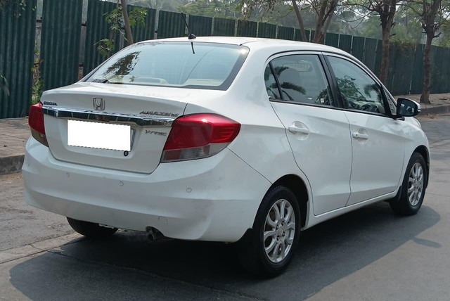 Second-hand 2016 Honda Amaze VX i-VTEC for sale in Mumbai-9