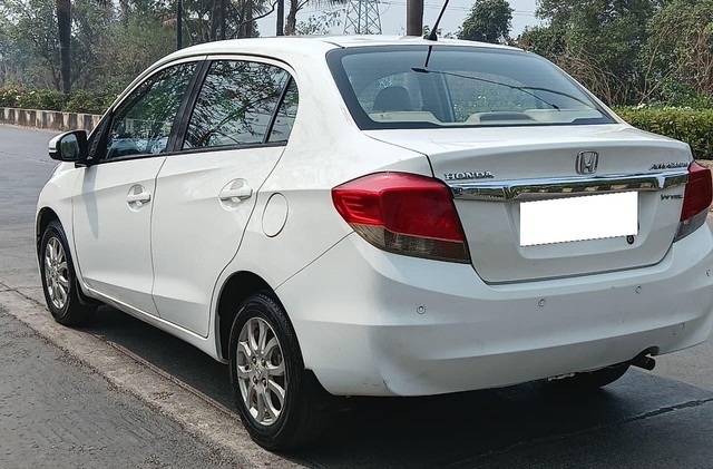Second-hand 2016 Honda Amaze VX i-VTEC for sale in Mumbai-8