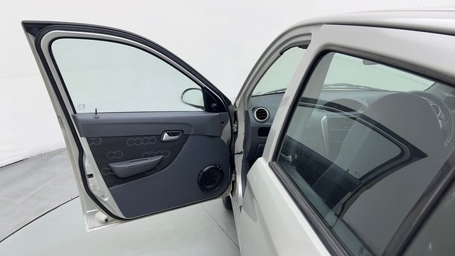 Second-hand 2016 Maruti Suzuki Alto 800 LXi for sale in Ghaziabad-34