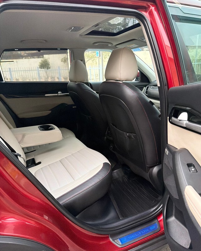 Second-hand 2020 Kia Seltos GTX Plus DCT for sale in New Delhi-15