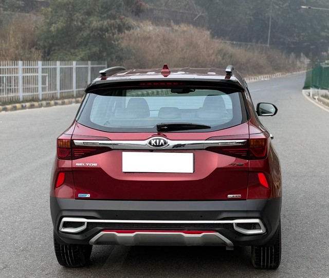 Second-hand 2020 Kia Seltos GTX Plus DCT for sale in New Delhi-9