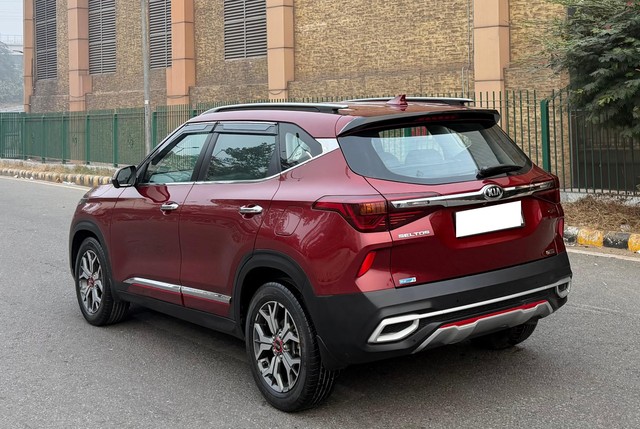 Second-hand 2020 Kia Seltos GTX Plus DCT for sale in New Delhi-4