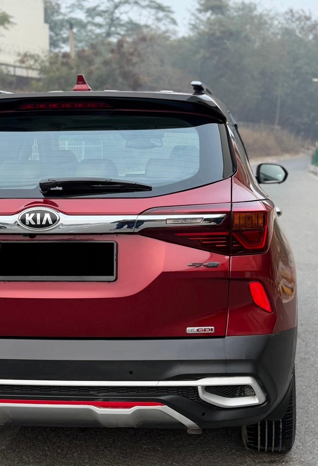 Second-hand 2020 Kia Seltos GTX Plus DCT for sale in New Delhi-3
