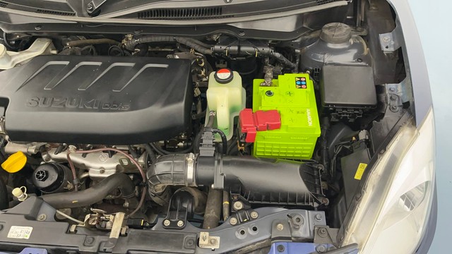 Second-hand 2017 Maruti Suzuki Dzire VXI for sale in Lucknow-39